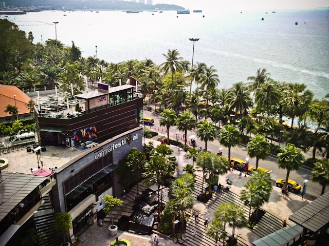 The coming of big shopping mall, Central Festival Pattaya was a big jump for Pattaya City.